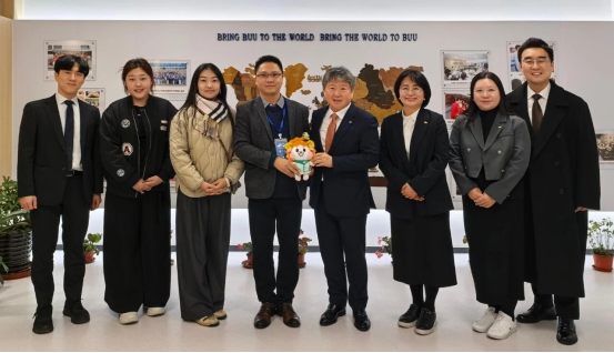 重磅合作|建阳大学授予领创蔚来“建阳全球中心”荣誉(图1)