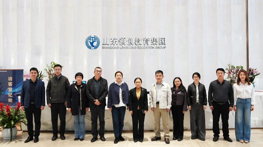 德州学院徐校长一行莅临我校指导工作(图4) 德州学院徐校长一行莅临我校指导工作(图4)