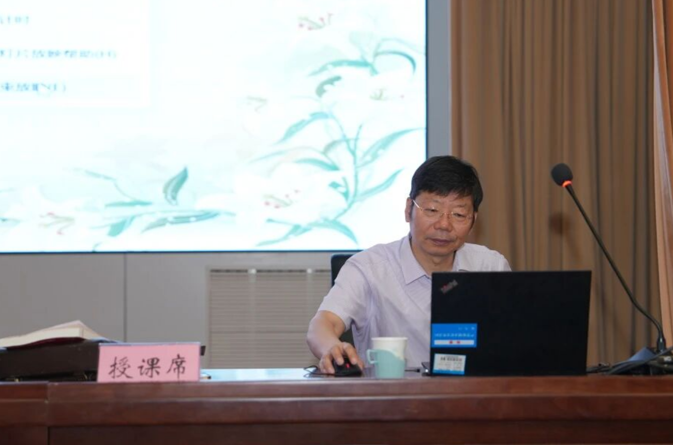image.png 市中区举办2026年度社会工作者职业资格考试公益培训班,我校助力培训顺利开展(图2)