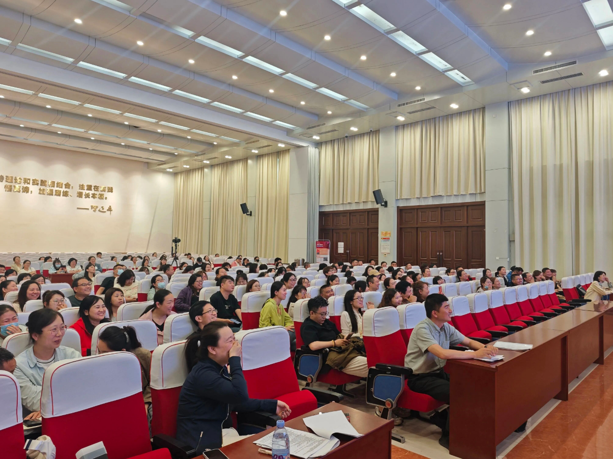 image.png 市中区举办2026年度社会工作者职业资格考试公益培训班,我校助力培训顺利开展(图3)