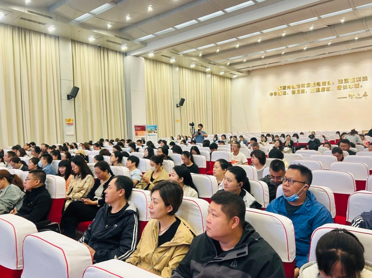image.png 市中区举办2026年度社会工作者职业资格考试公益培训班,我校助力培训顺利开展(图4)