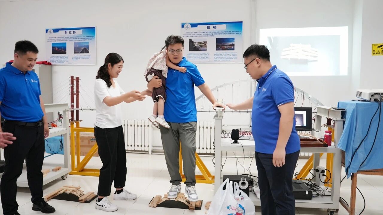 进济大校园，触摸学术温度——济南大学研学实践活动圆满结束(图2)
